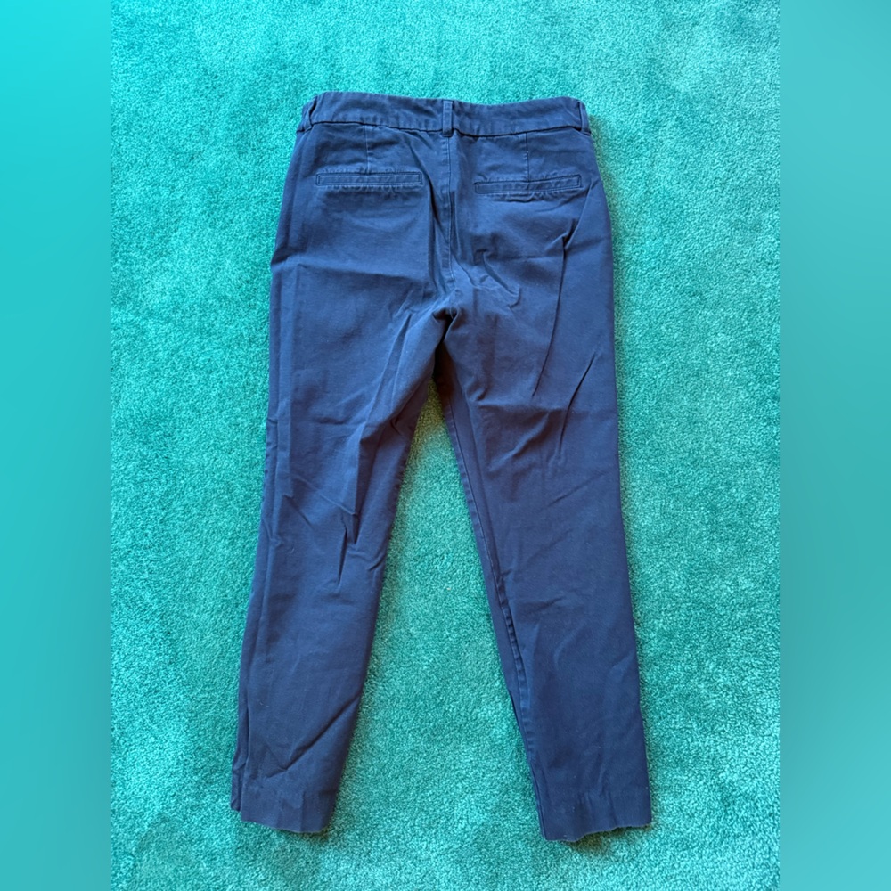 ⭐️Old Navy Pixie Pants Navy - Picture 4 of 4